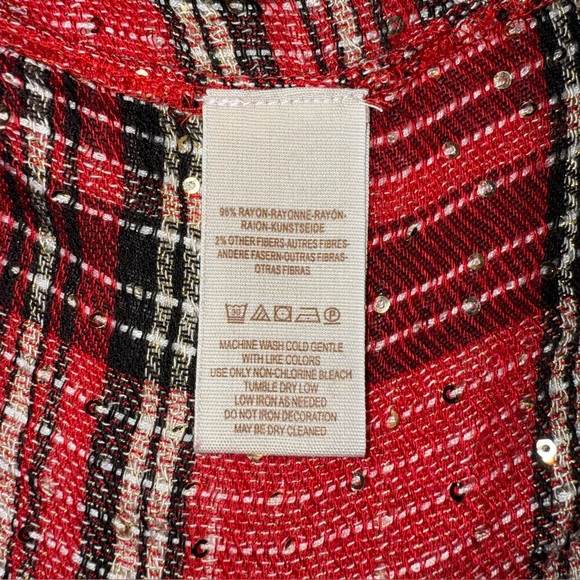 Free People Red/Blk and Gold Sequined Pullover Blouse Sz Small - Picture 12 of 14